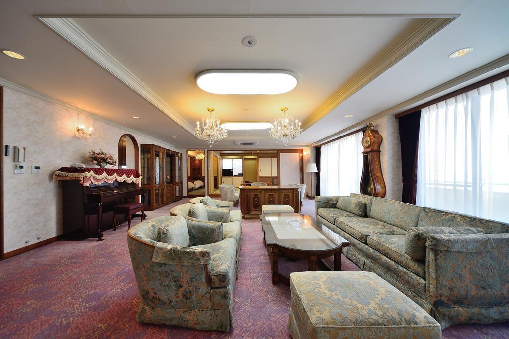 Hotel Showa Club Atami  Exterior photo