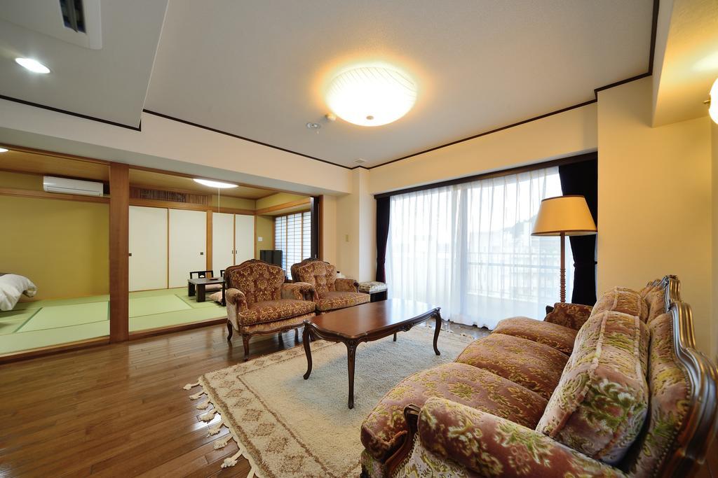 Hotel Showa Club Atami  Exterior photo